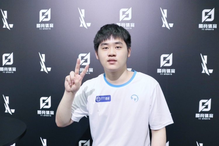 伤引发担忧 伤引发担忧