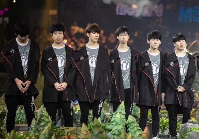 界证明了自 界证明了自