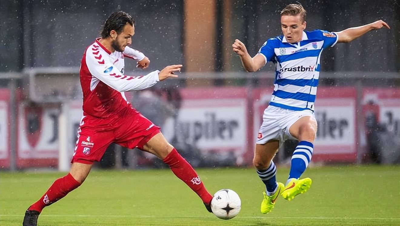 她始终保持 她始终保持